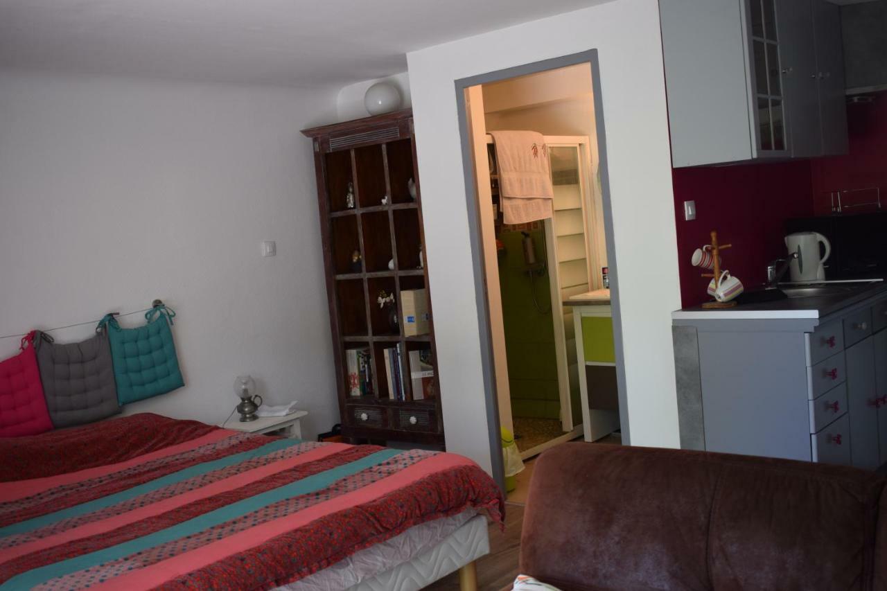 Petit Nid Douillet Cambo-les-Bains Exterior foto